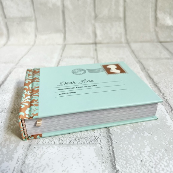 Jane Austen Other - Jane Austen Quotes small book with famous quotes and advice from her books